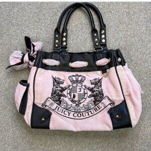 ISO JUICY DAYDREAMER IN PINK OR BLACK